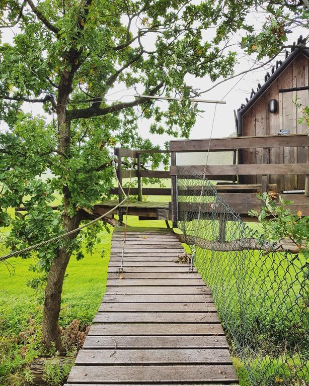 Bij En Boom Bed & Breakfast Drachten Exterior photo